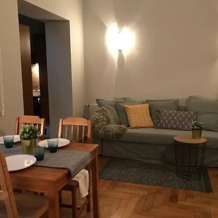 Apartment Locus